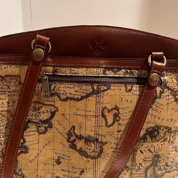 NWT Patricia Nash Leather European Map Collection Poppy Tote - Picture 5 of 15
